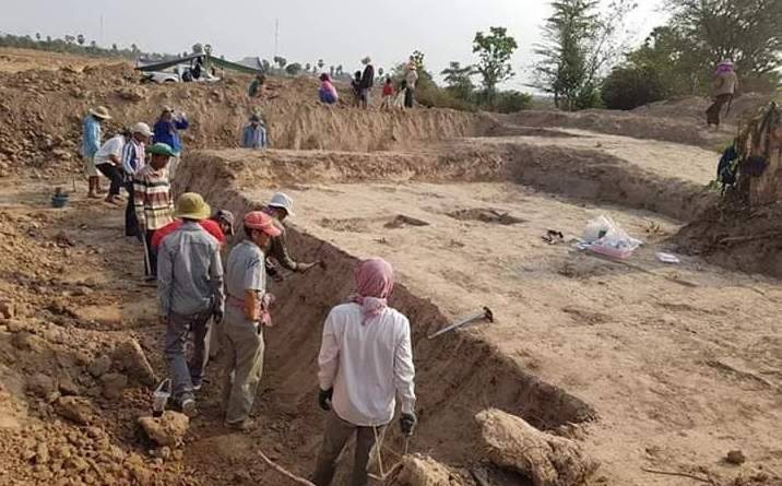 Graves of Funan Found in Prey Veng