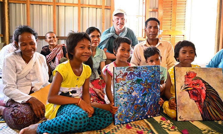 Russell Thomas from Canada uses Art to Build into People&#8217;s Lives in Cambodia