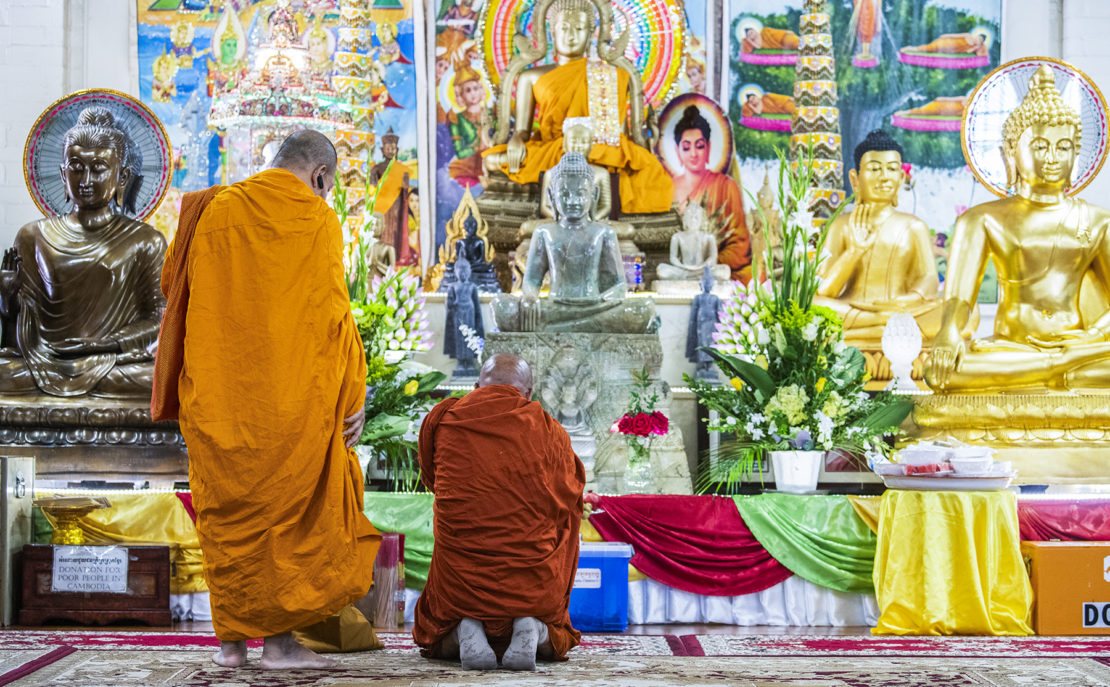 Wat Willow Buddhist temple tentatively reopens without monks as protests continue