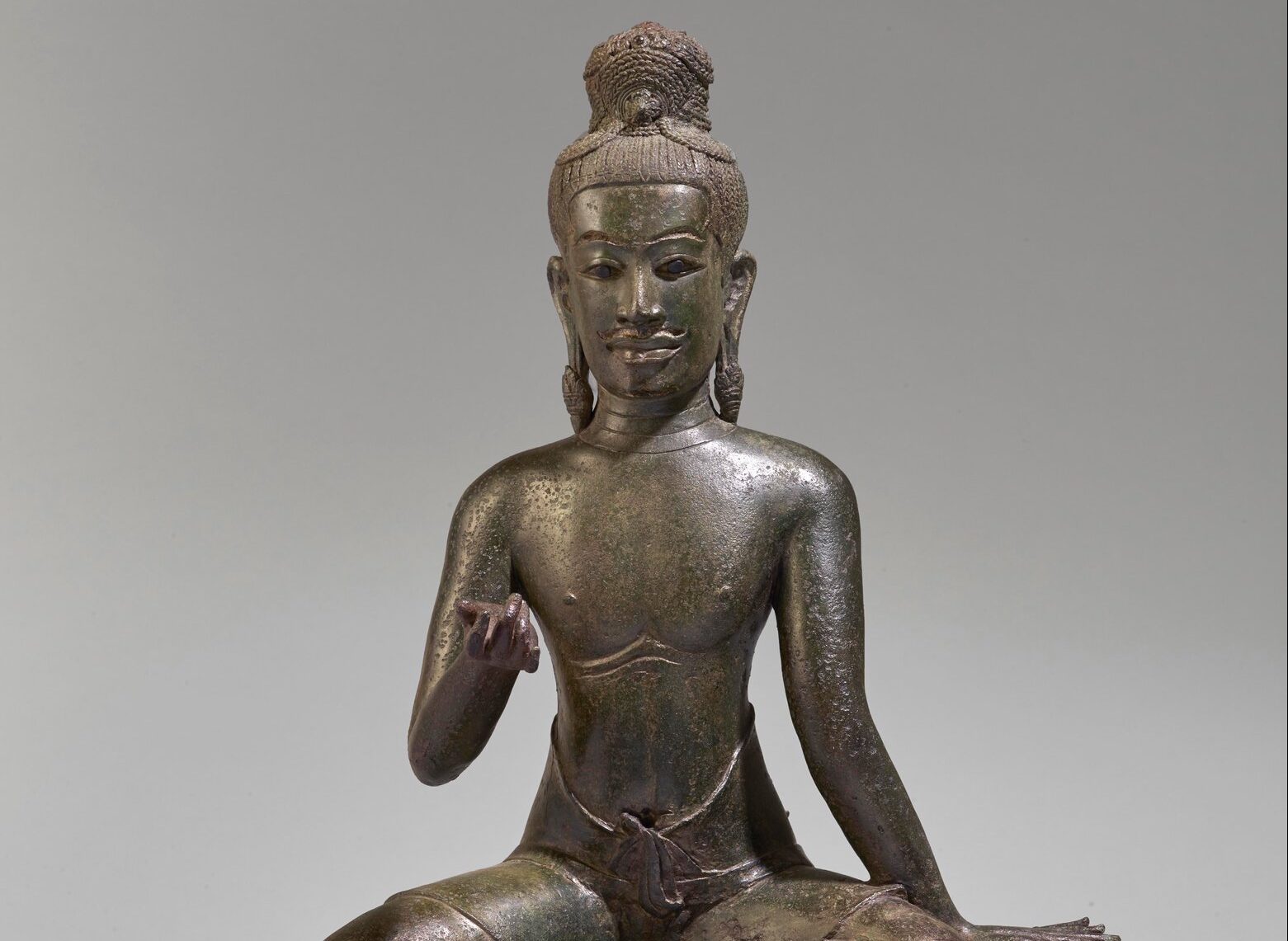 Khmer antiquities returned to Cambodia